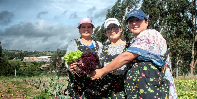 Ella Alimenta al Mundo – CARE Colombia